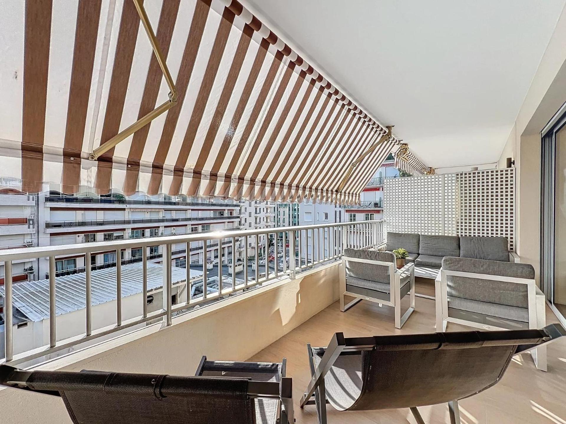 3P Between Croisette Beaches And Antibes Street Cannes Ngoại thất bức ảnh